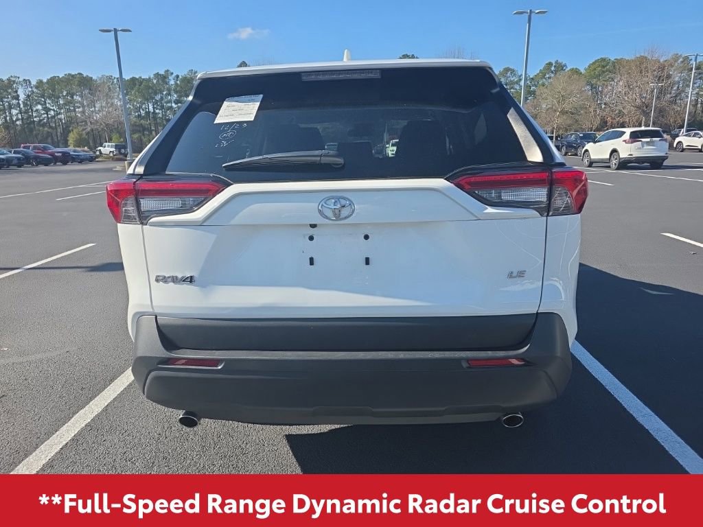 Used 2025 Toyota RAV4 LE image 9