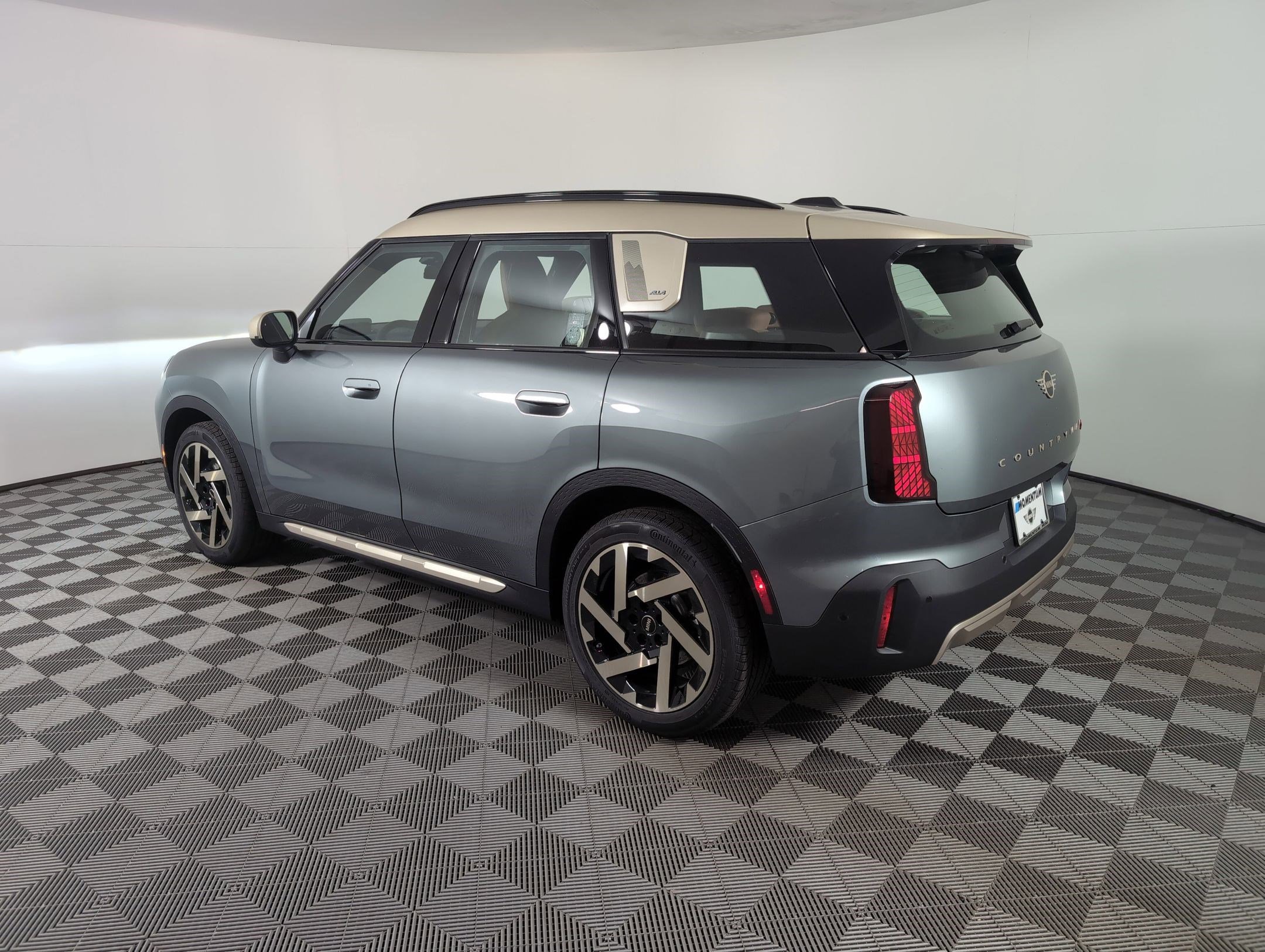 New 2025 MINI Cooper Countryman S image 3