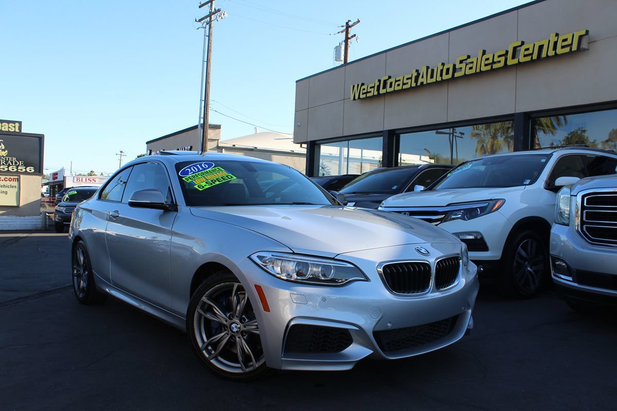 Used 2016 BMW M235i Coupe RWD image 34