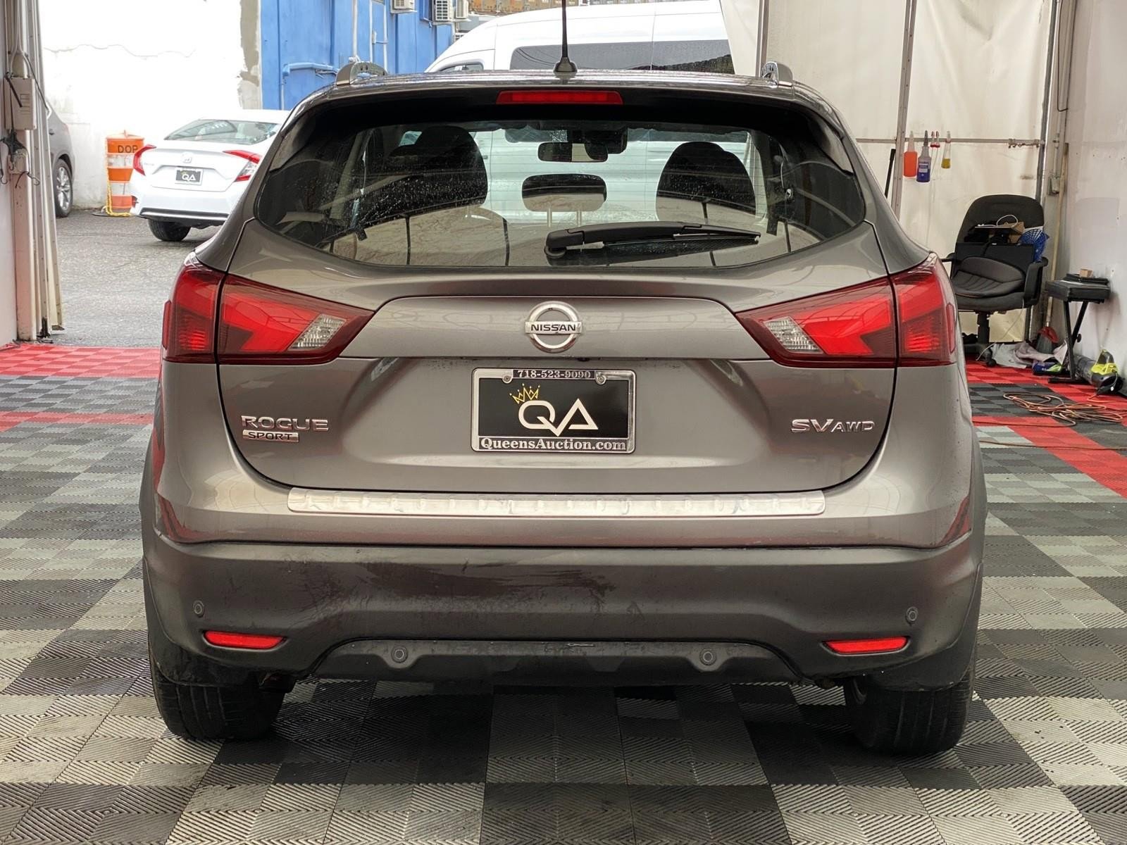 Used 2019 Nissan Rogue Sport SV w/ Technology Package image 5