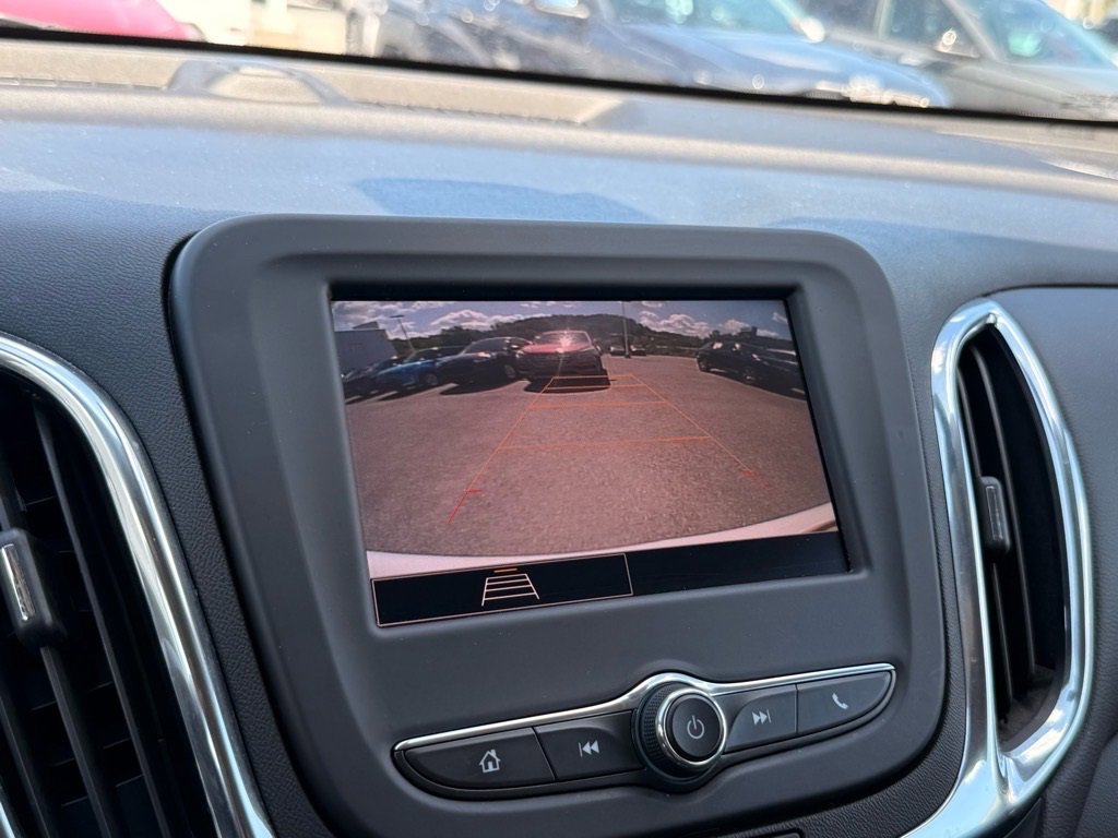 Used 2023 Chevrolet Equinox LT image 20