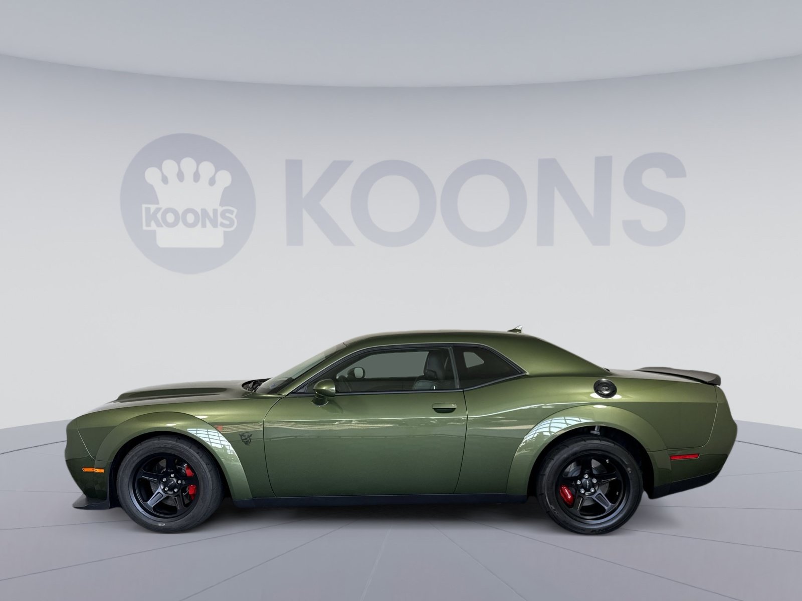 Used 2018 Dodge Challenger SRT Demon w/ Leather Front Seat Group RWD image 2