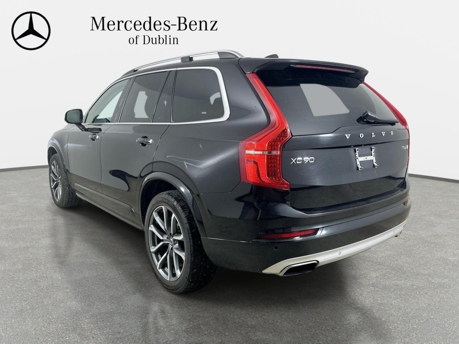 Used 2019 Volvo XC90 T6 Momentum AWD/4WD image 4