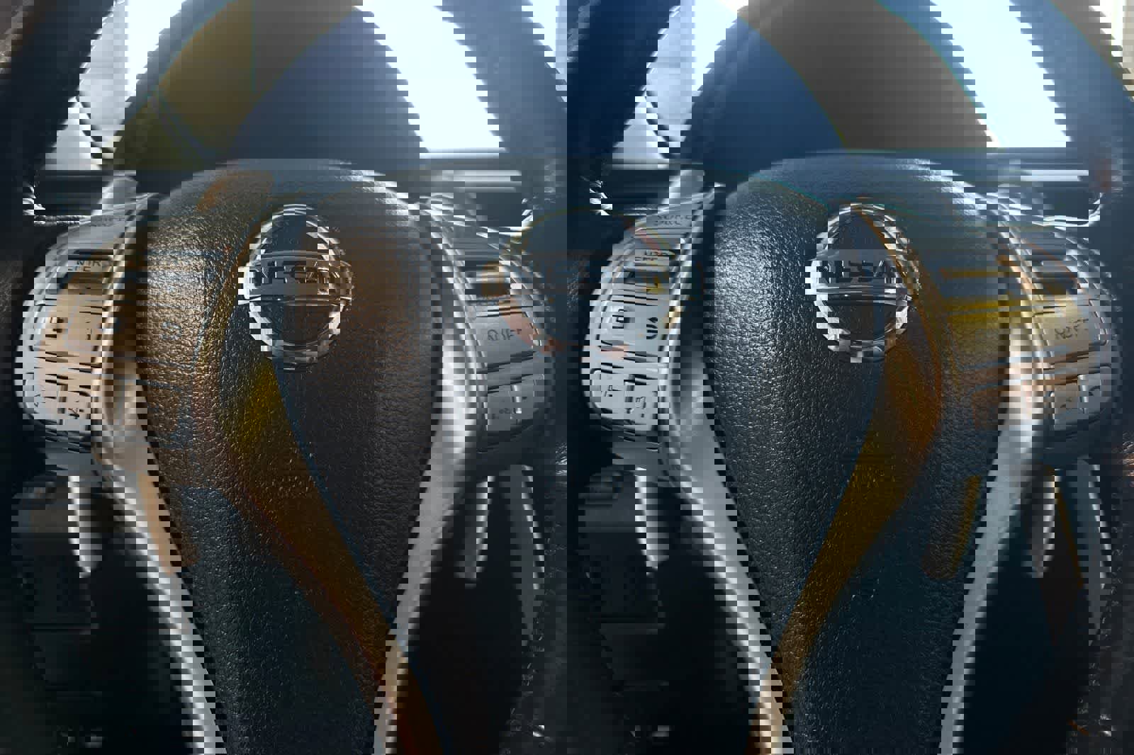 Used 2018 Nissan Altima 2.5 SR w/ SR Midnight Edition image 28