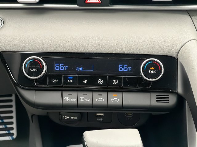 New 2026 Hyundai Elantra Sport FWD image 25