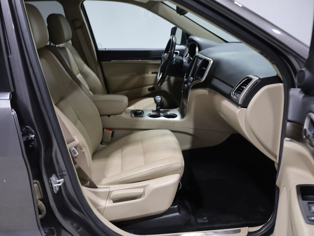 Used 2014 Jeep Grand Cherokee Limited AWD/4WD image 22