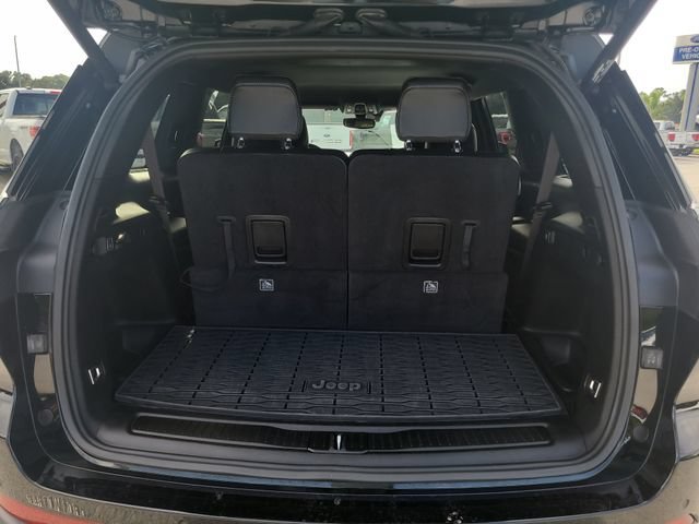 Used 2021 Jeep Grand Cherokee L Laredo AWD/4WD image 10