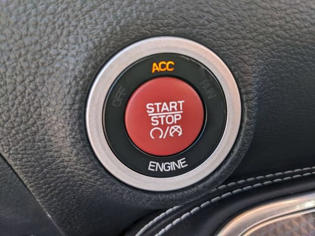 Used 2015 Dodge Challenger SRT Hellcat RWD image 21