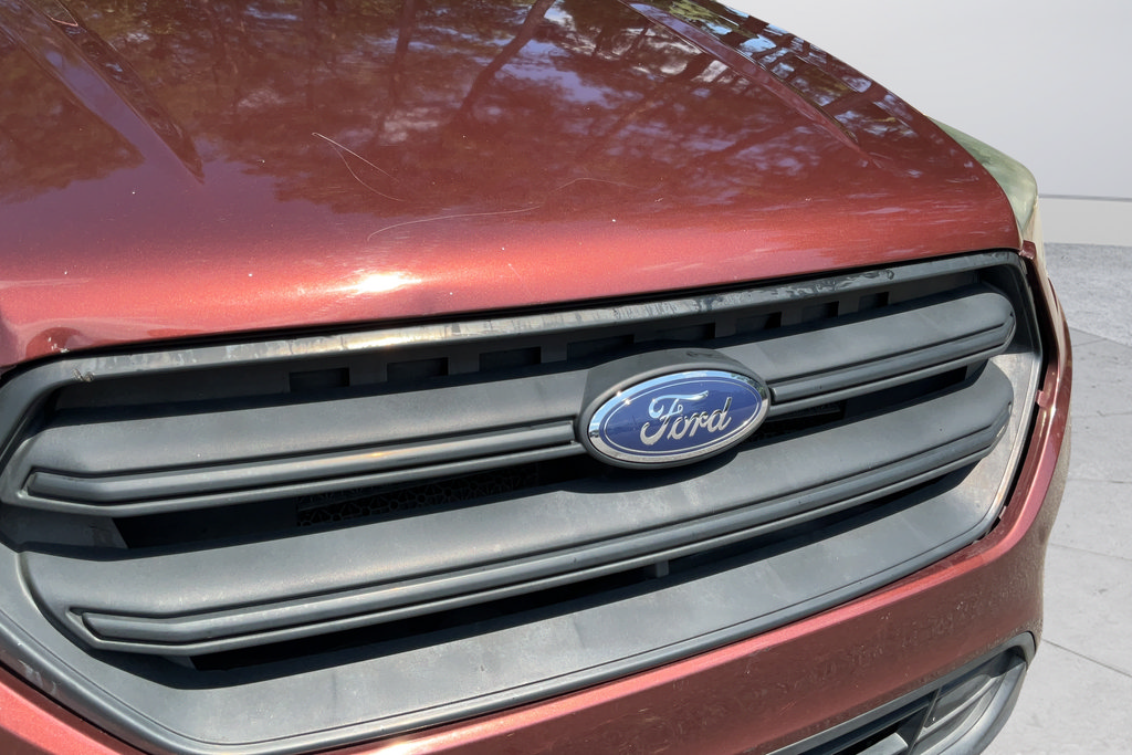 Used 2018 Ford Escape S FWD image 31