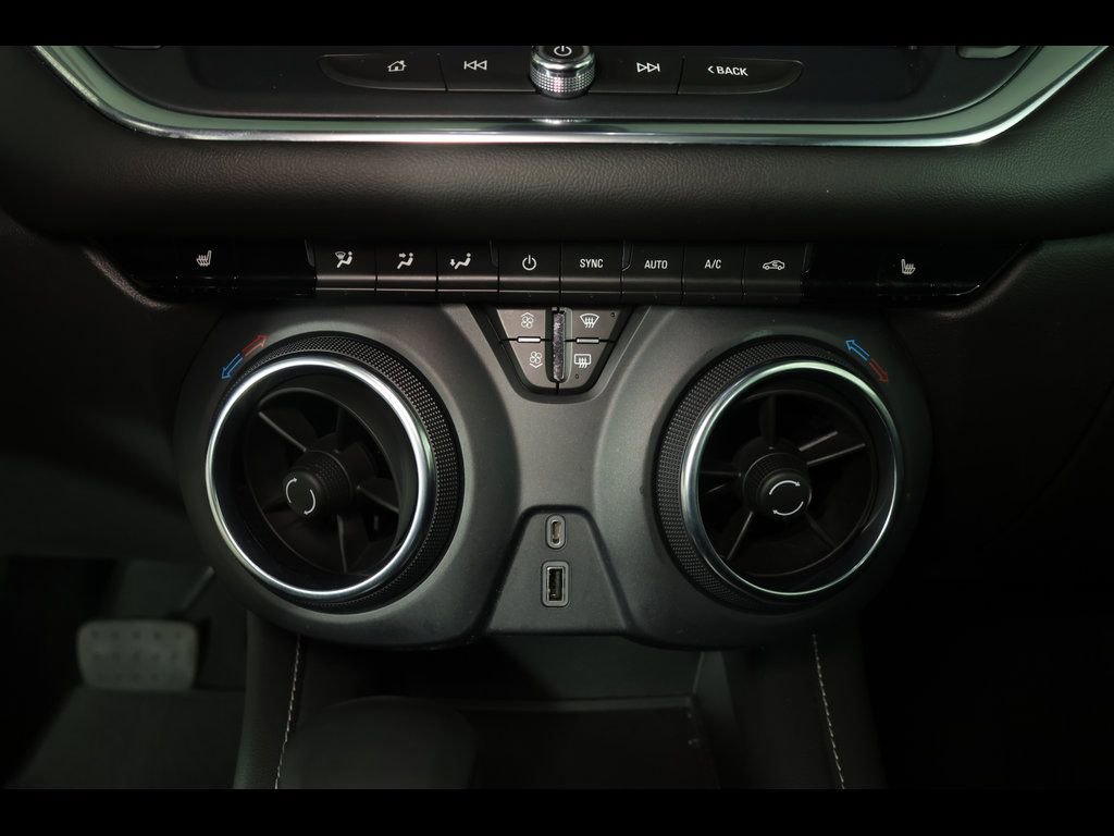 Used 2023 Chevrolet Blazer LT image 27