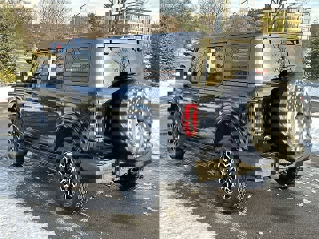 Used 2025 Ford Bronco Outer Banks image 32