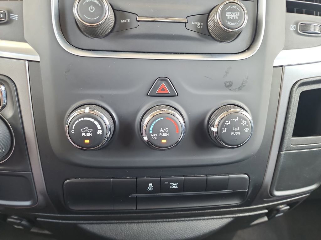Used 2024 RAM 1500 Classic SLT RWD image 28