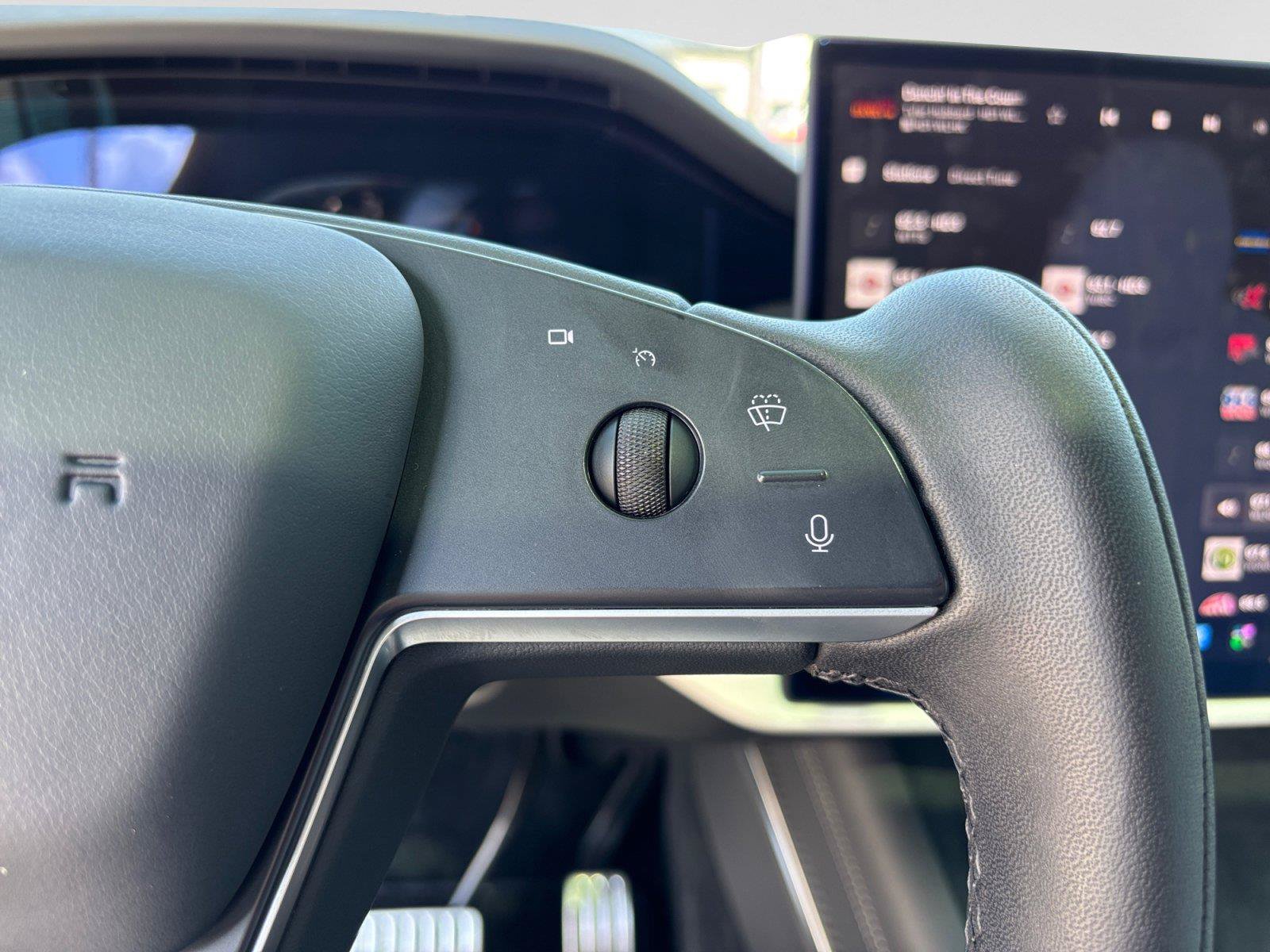 Used 2022 Tesla Model X Plaid AWD/4WD image 27