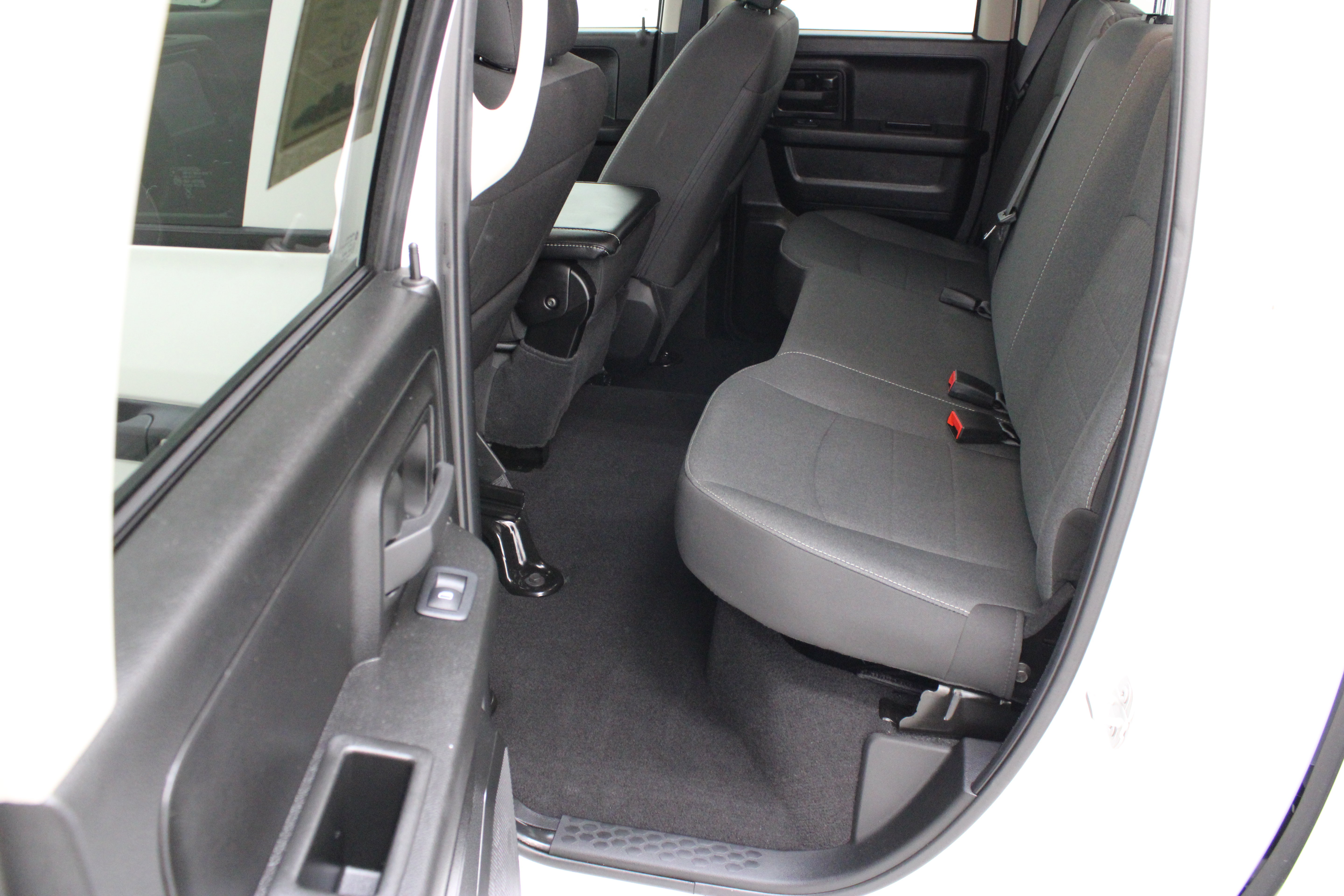 Used 2024 RAM 1500 Tradesman w/ Electronics Group RWD image 27