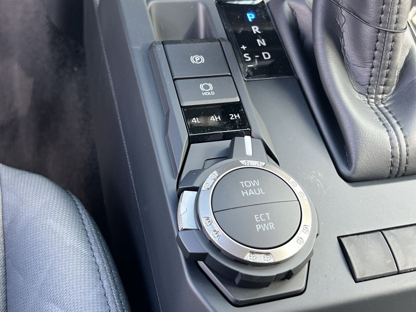 New 2025 Toyota Tacoma SR5 image 23