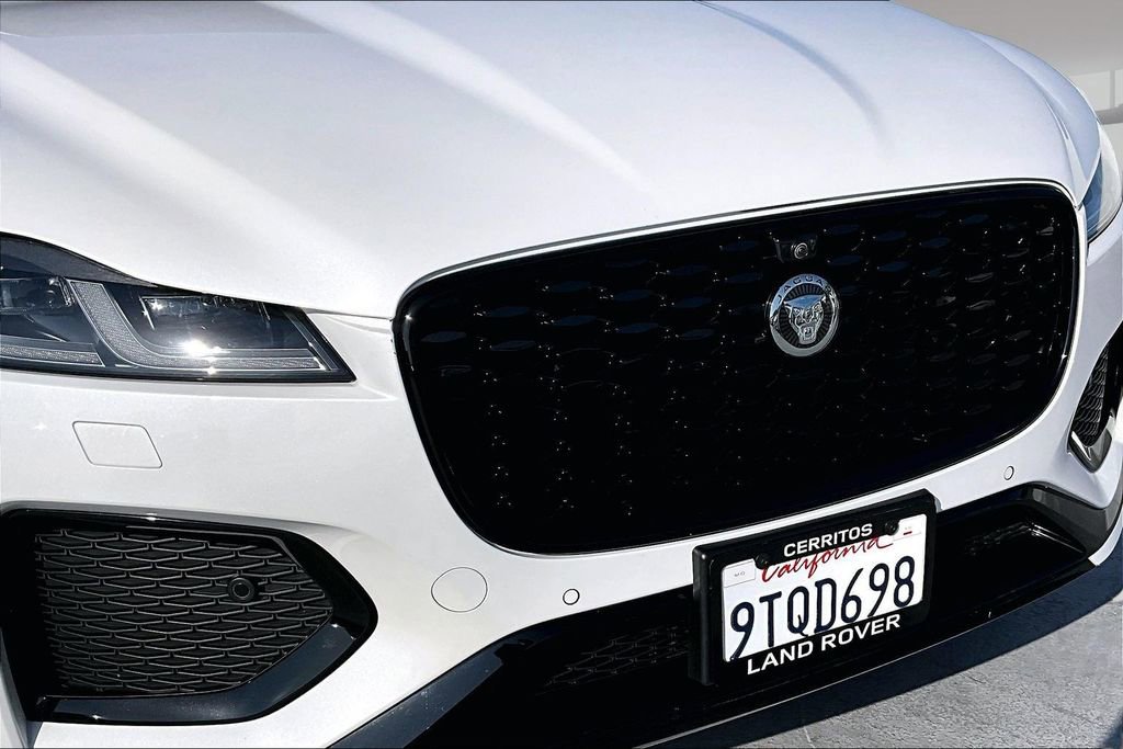 Used 2026 Jaguar F-PACE R-Dynamic S AWD/4WD image 31
