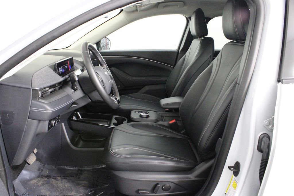 Used 2023 Ford Mustang Mach-E Premium image 10
