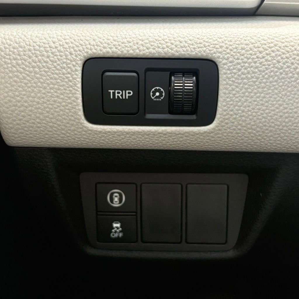 Used 2019 Honda Accord Hybrid image 25