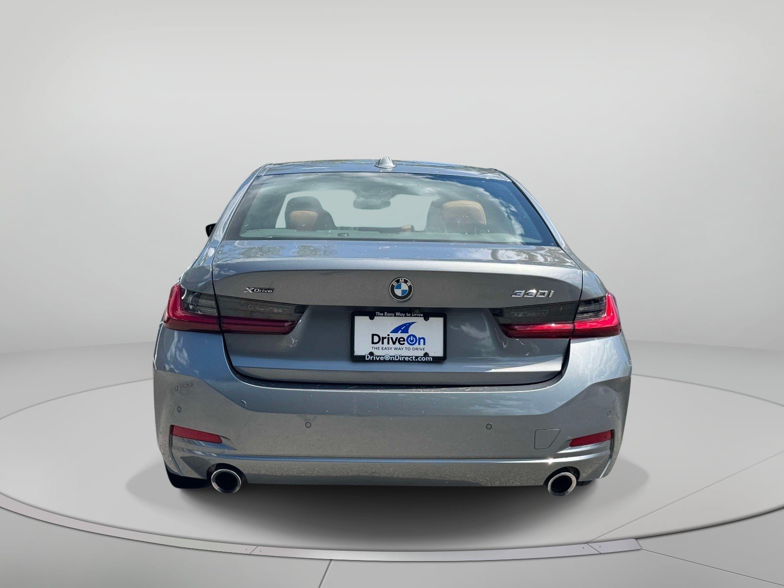 Used 2023 BMW 330i xDrive Sedan w/ Premium Package AWD/4WD image 5