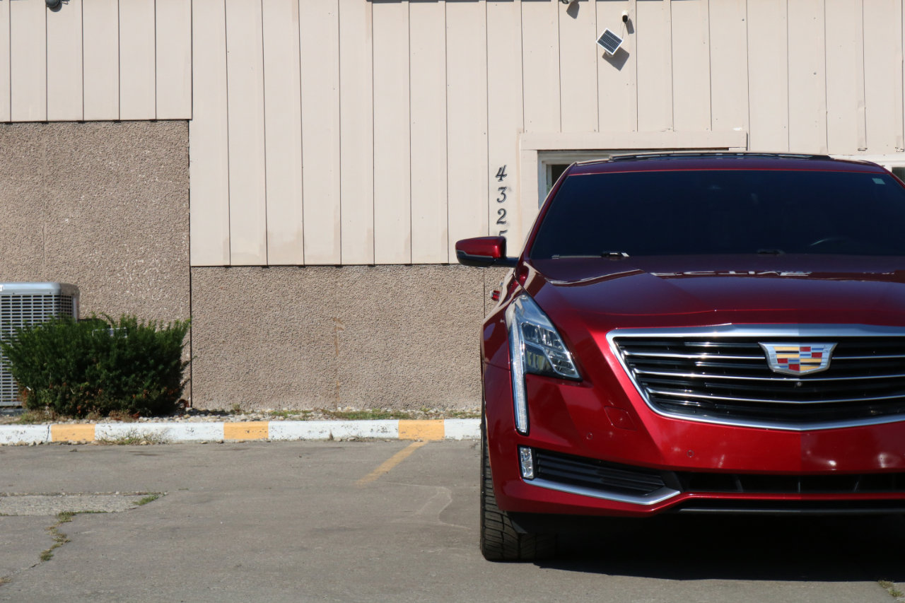 Used 2018 Cadillac CT6 Luxury image 3