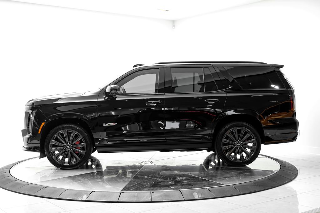 Used 2026 Cadillac Escalade V AWD/4WD image 13