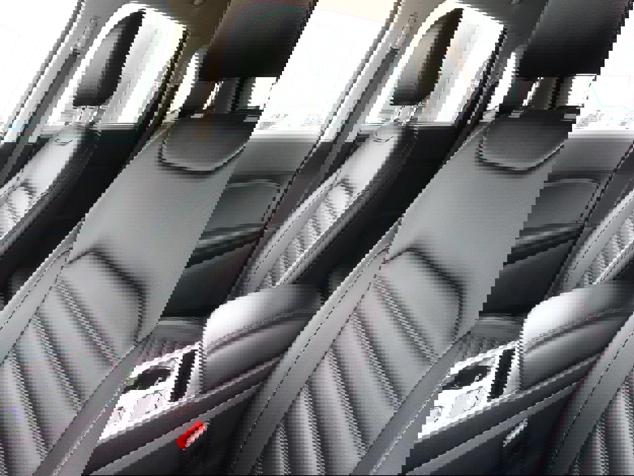 Used 2024 Ford Edge SEL w/ Convenience Package image 33