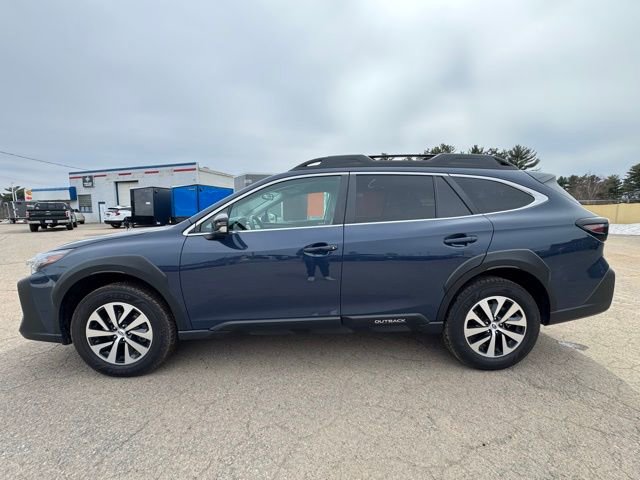 Used 2024 Subaru Outback Premium AWD/4WD image 4