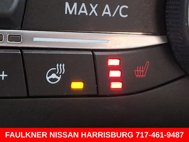 Used 2020 Ford Escape Titanium AWD/4WD image 26