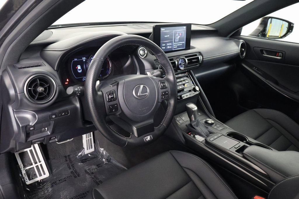 Used 2024 Lexus IS 350 F Sport RWD image 7
