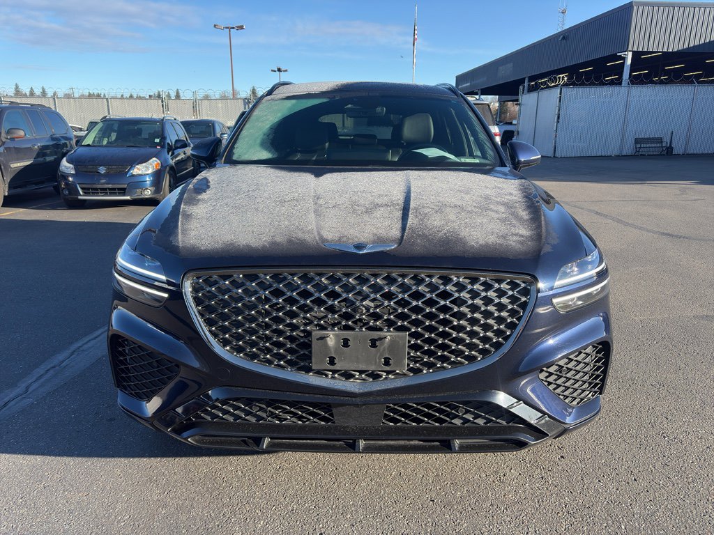 Used 2022 Genesis GV70 2.5T w/ Sport Prestige Package image 2