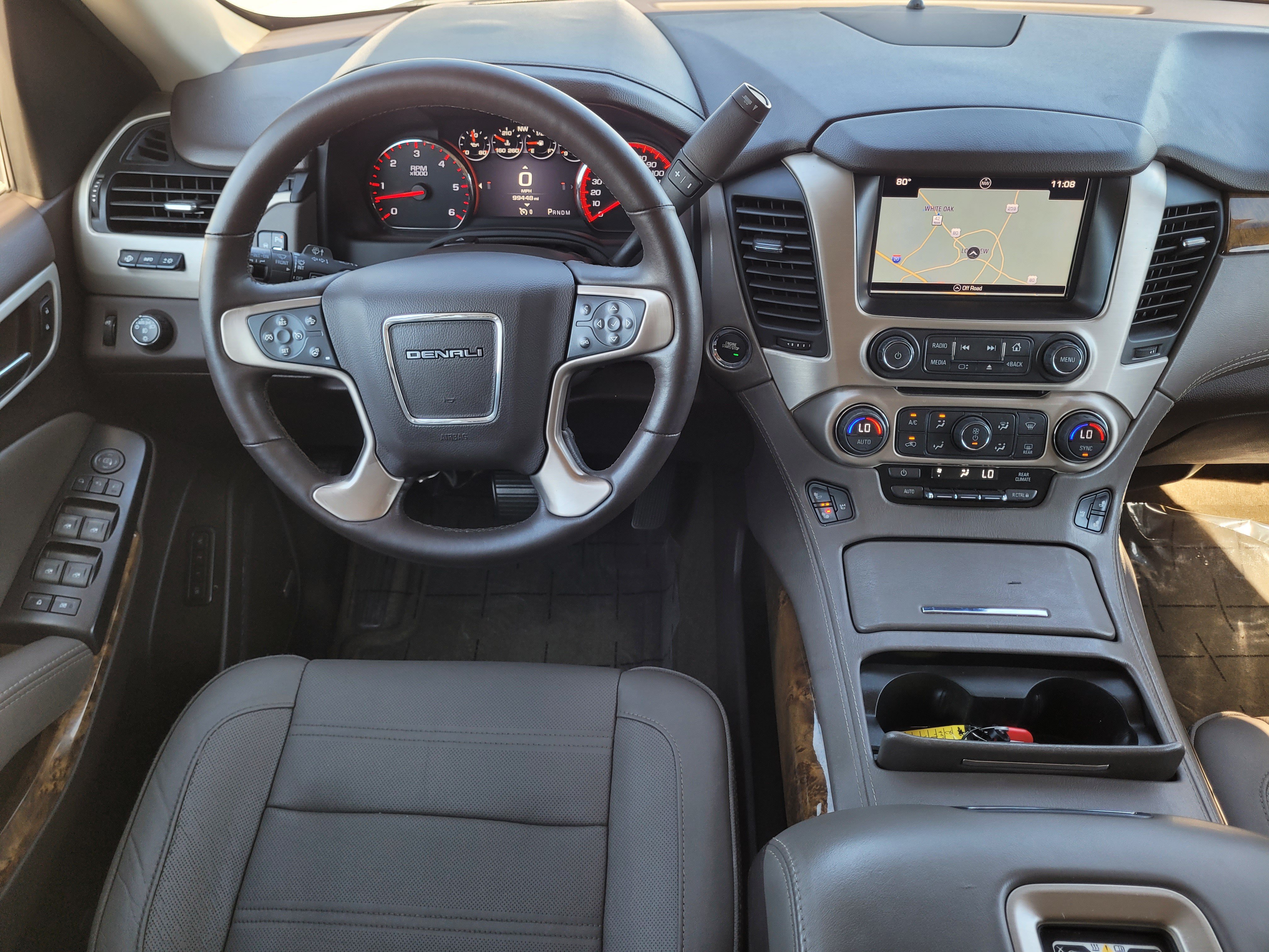 Used 2016 GMC Yukon Denali w/ Open Road Package RWD image 10