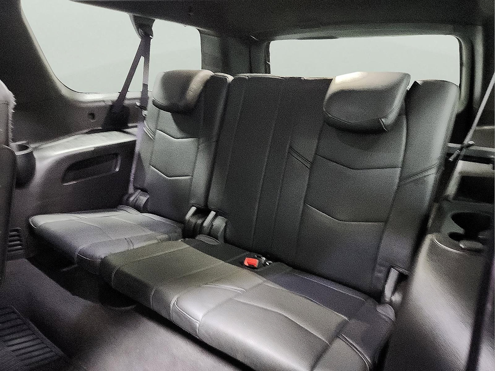 Used 2016 Cadillac Escalade ESV Platinum image 9