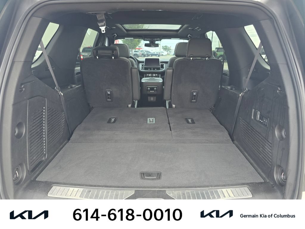 Used 2021 Chevrolet Tahoe RST w/ Luxury Package AWD/4WD image 21