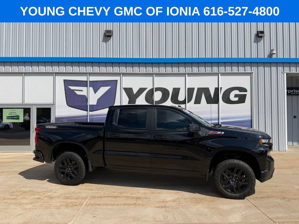 Used 2021 Chevrolet Silverado 1500 LT Trail Boss w/ Bed Protection Package AWD/4WD image 1