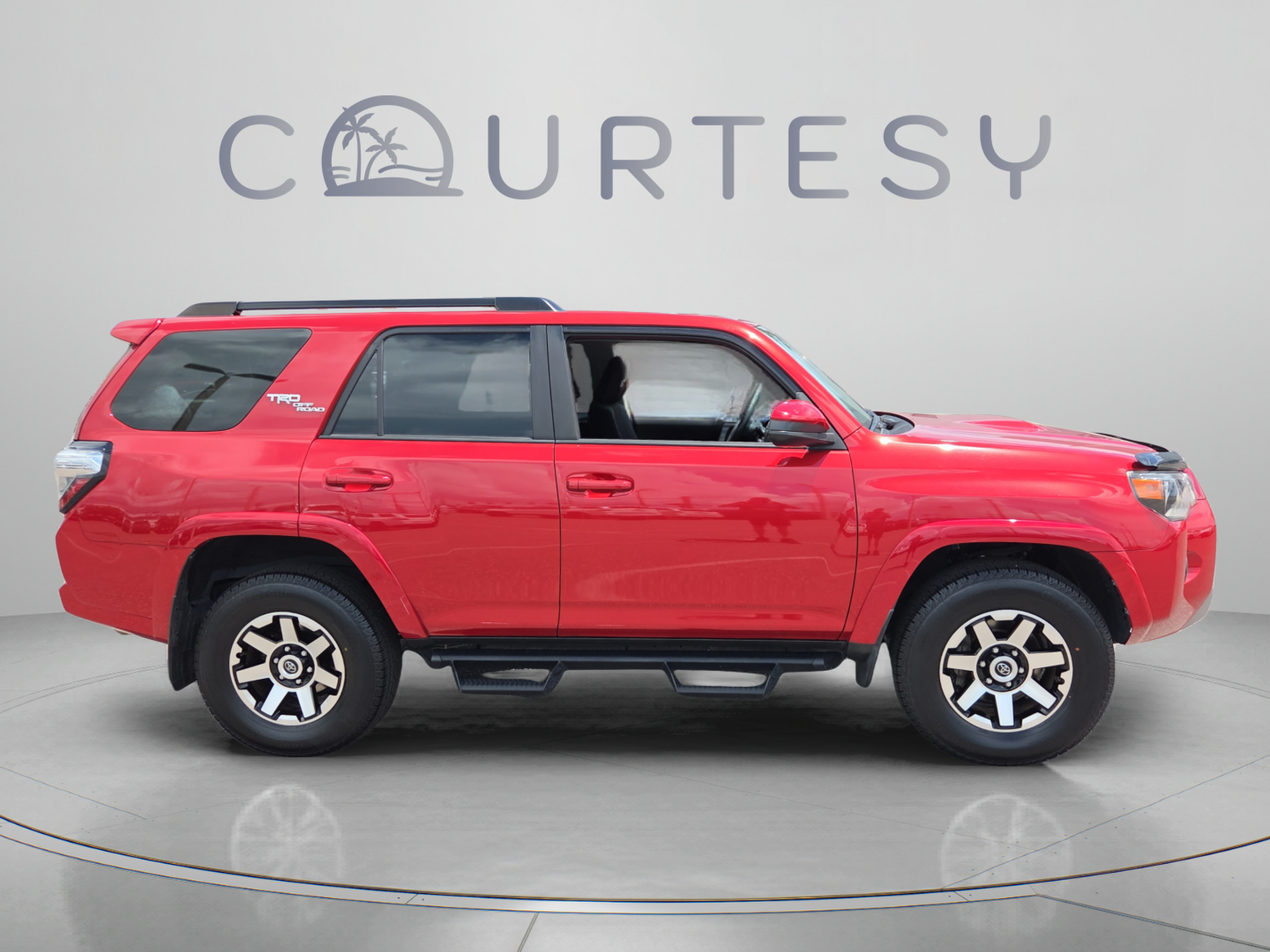 Certified 2021 Toyota 4Runner TRD Off-Road AWD/4WD image 6