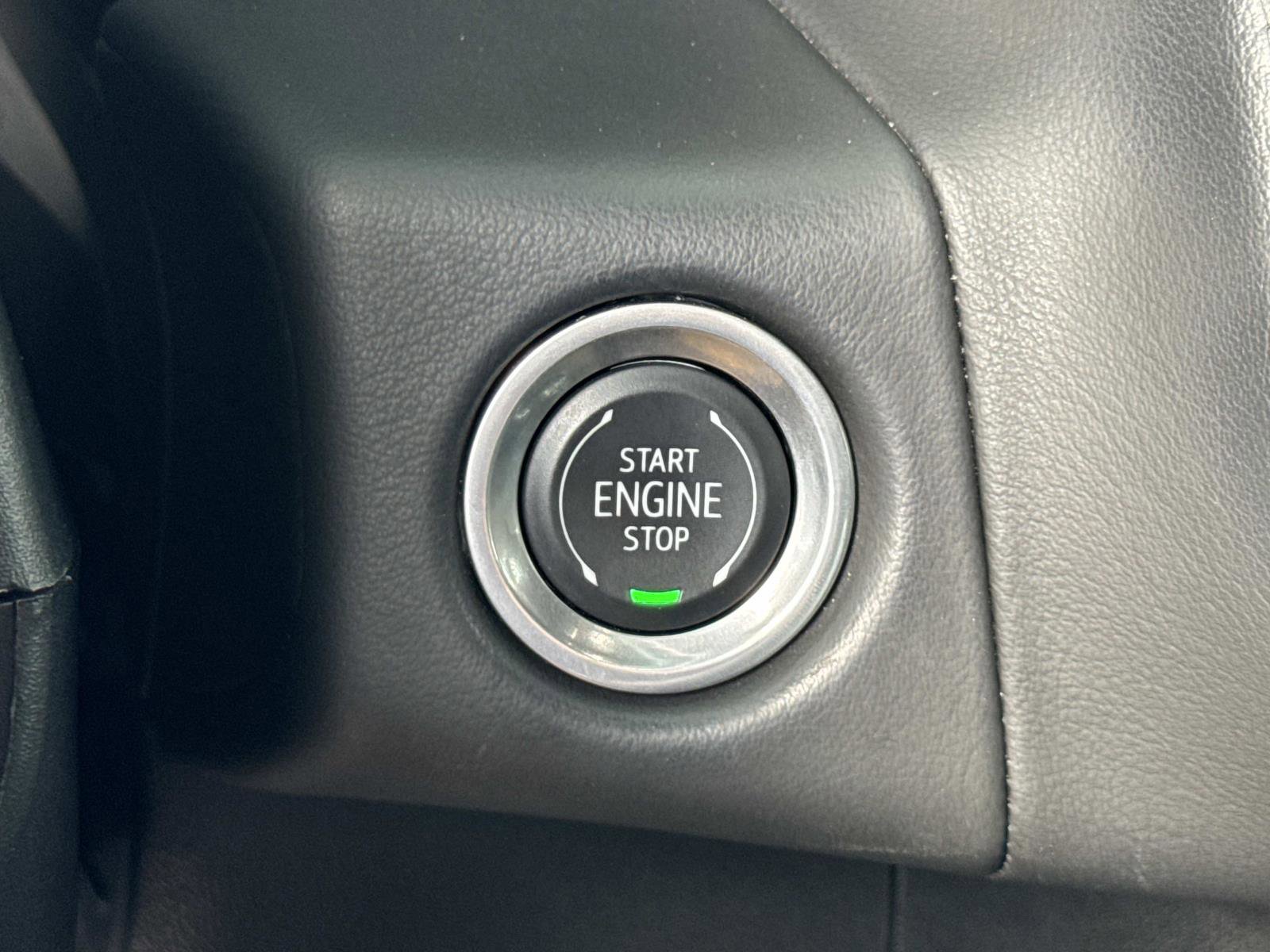 Used 2024 Chevrolet Tahoe Z71 w/ Luxury Package image 19