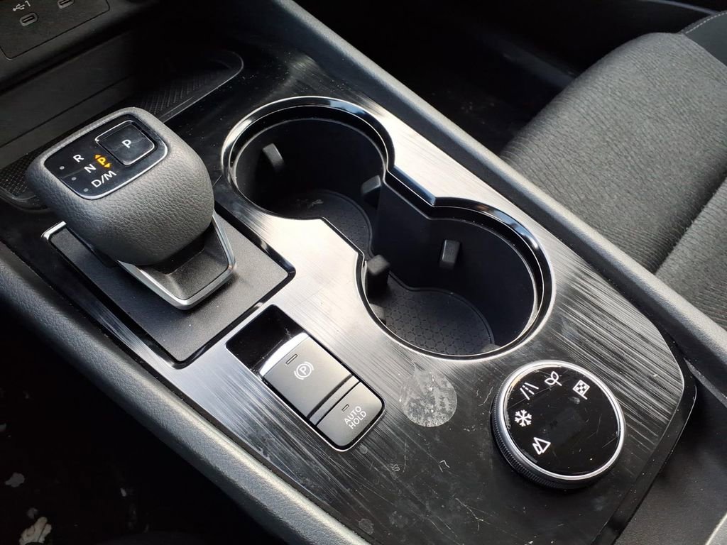 Used 2024 Nissan Rogue SV image 26