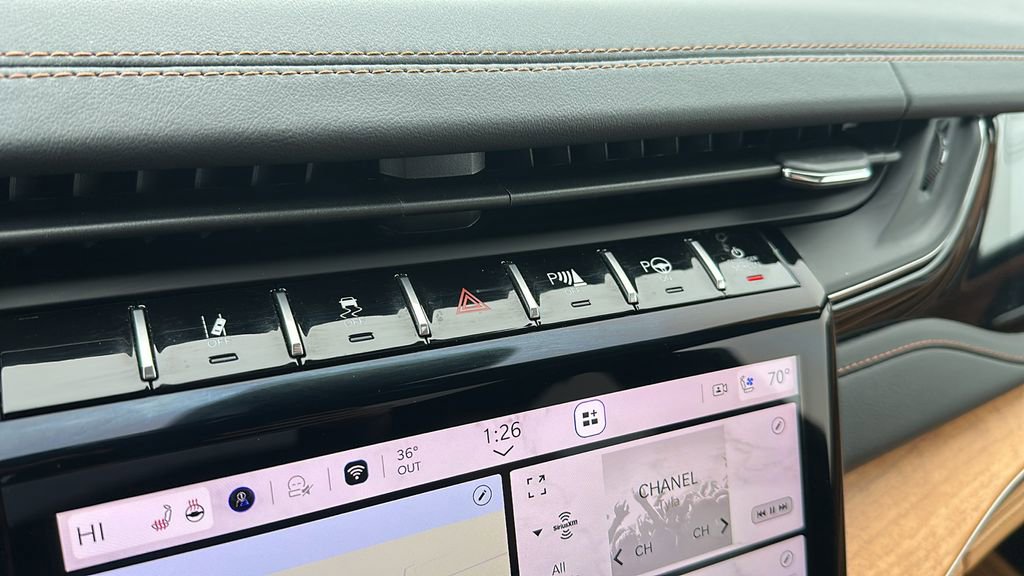 Used 2024 Jeep Grand Cherokee L Summit image 21