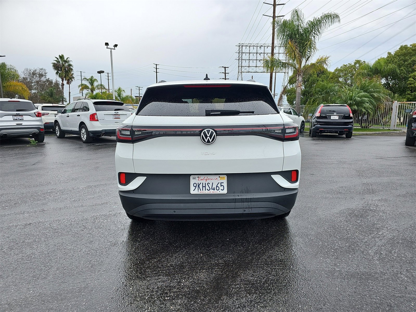 Used 2023 Volkswagen ID.4 2WD image 6