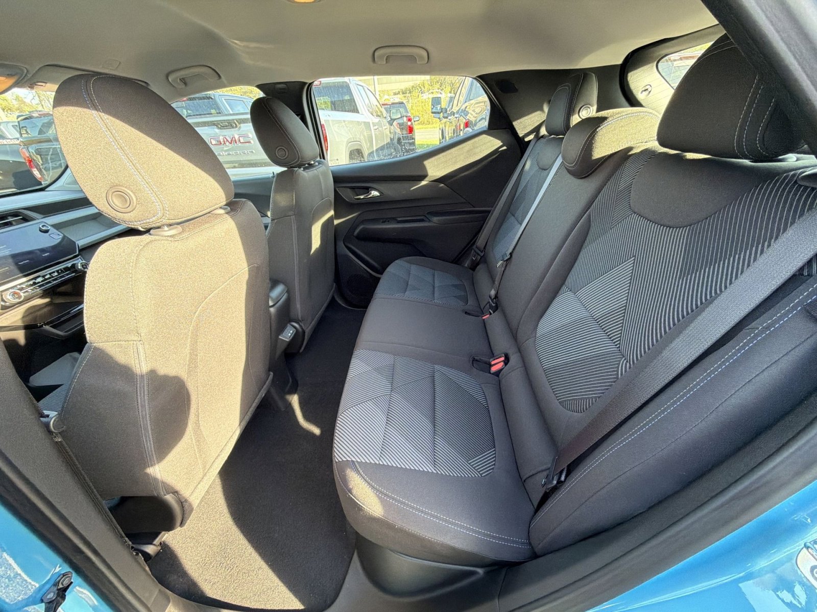 New 2027 Chevrolet Bolt LT w/ Comfort Package FWD image 24