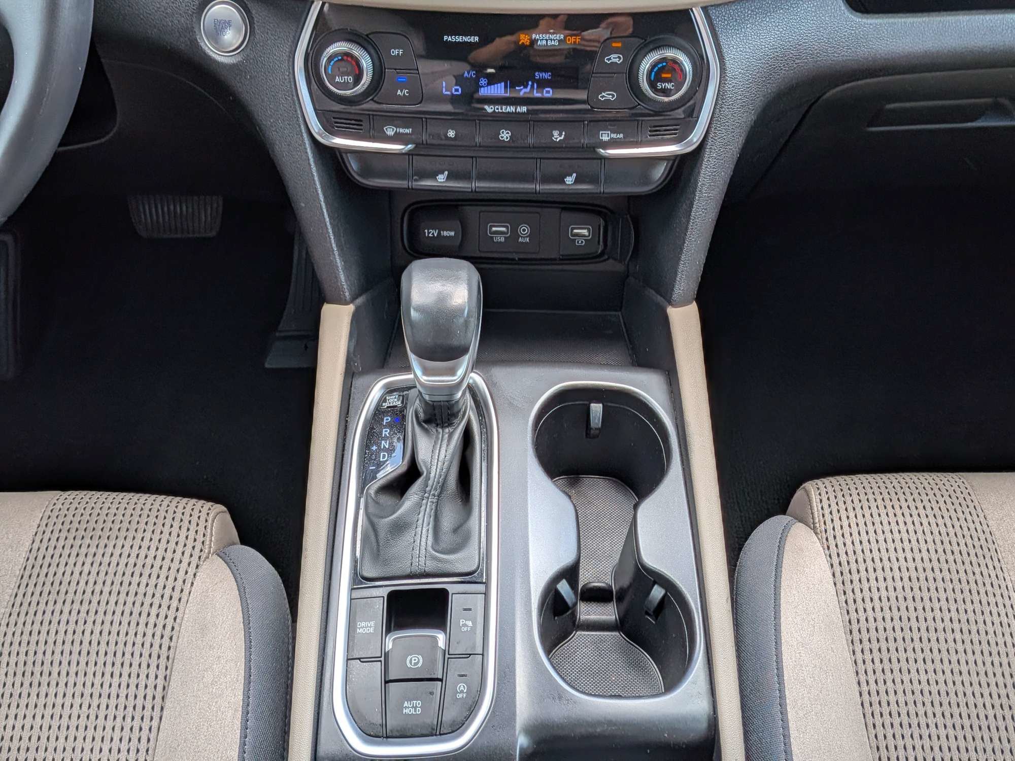 Used 2019 Hyundai Santa Fe SEL w/ Cargo Package FWD image 23