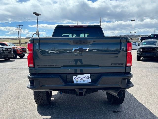 Certified 2026 Chevrolet Silverado 2500 ZR2 w/ LPO, Dark Essentials Package AWD/4WD image 4