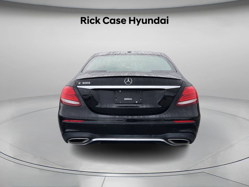 Used 2018 Mercedes-Benz E 300 image 6