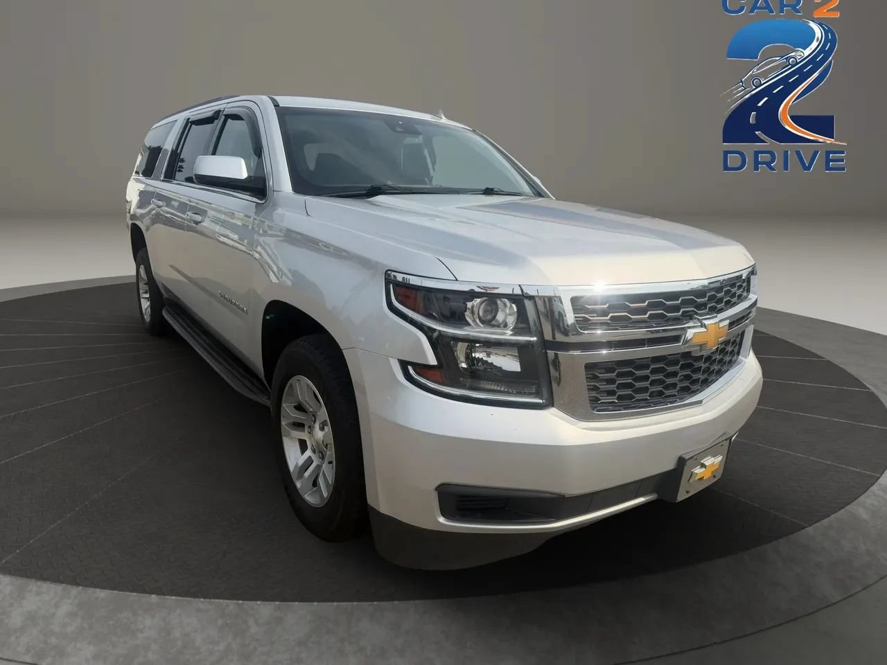 Used 2018 Chevrolet Suburban LT AWD/4WD image 4