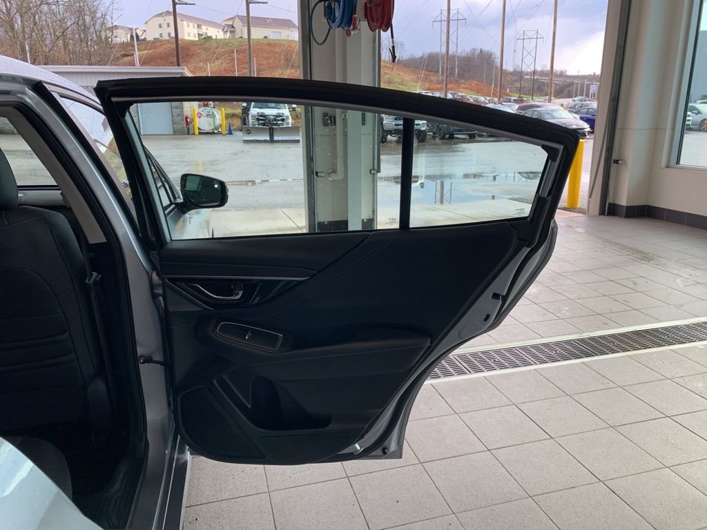 Used 2025 Subaru Legacy Limited w/ Popular Package #3 image 22