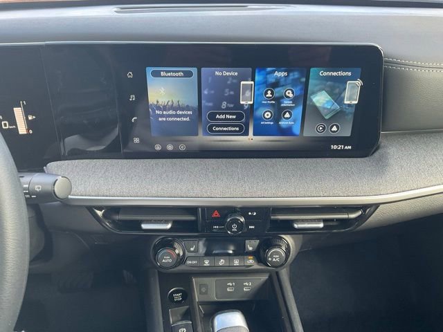 New 2026 Nissan Kicks SV w/ SV Premium Package image 18