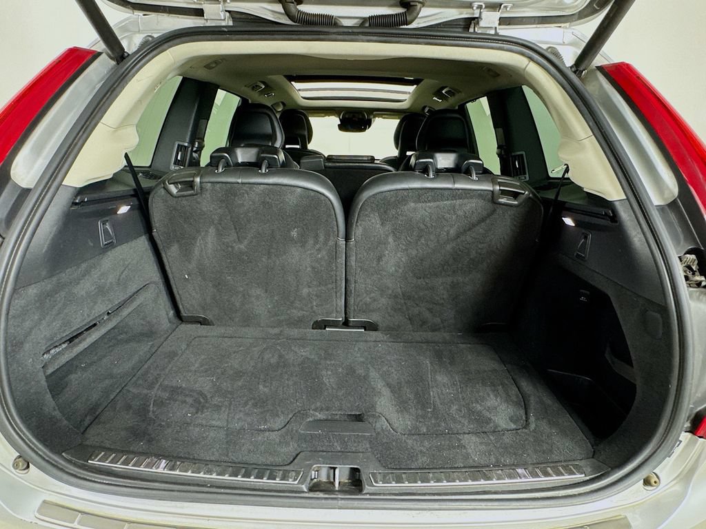 Used 2018 Volvo XC90 T6 Inscription w/ Convenience Package AWD/4WD image 32