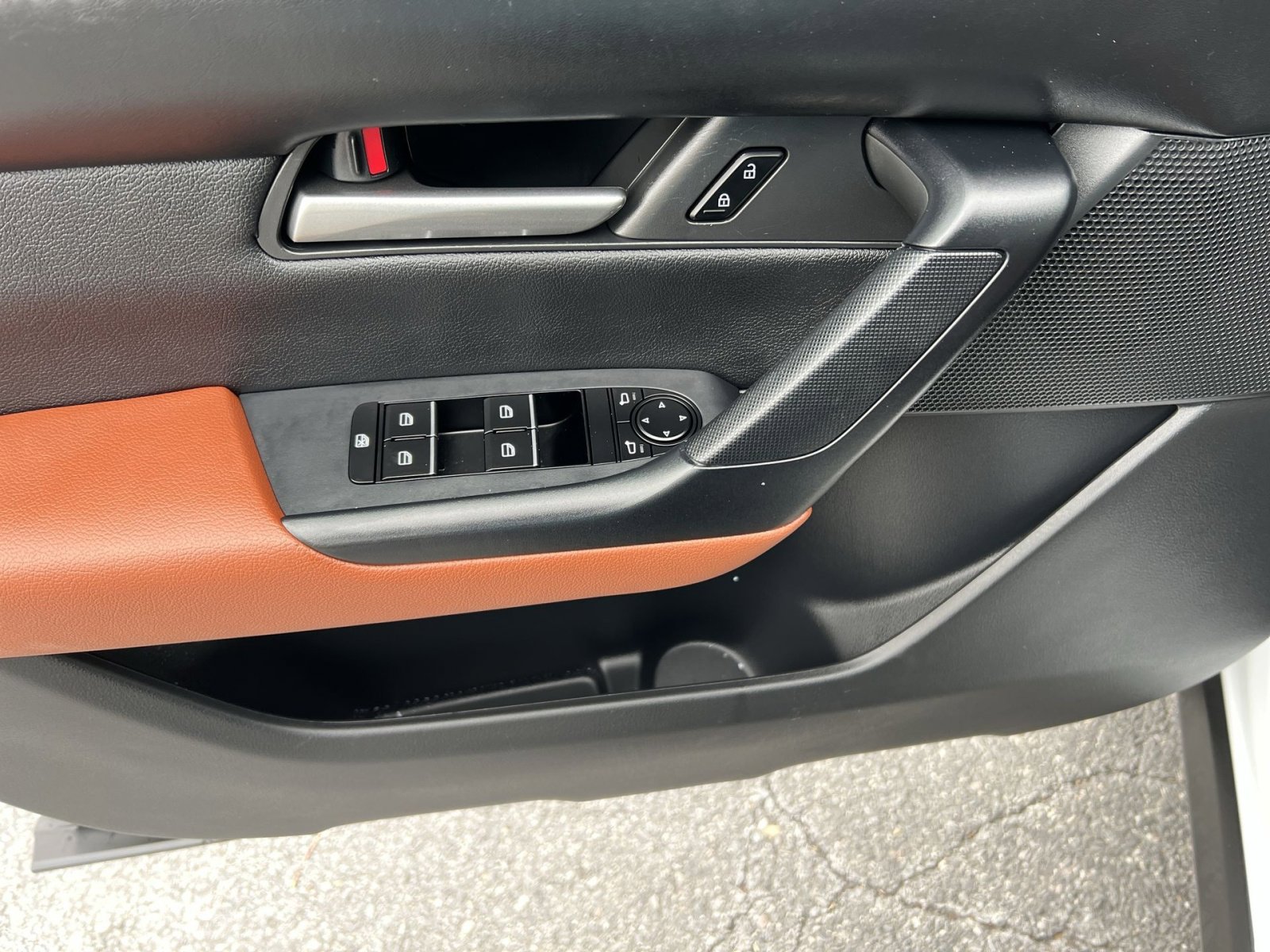 Used 2024 MAZDA CX-50 AWD 2.5 Turbo w/ Cargo Package image 15