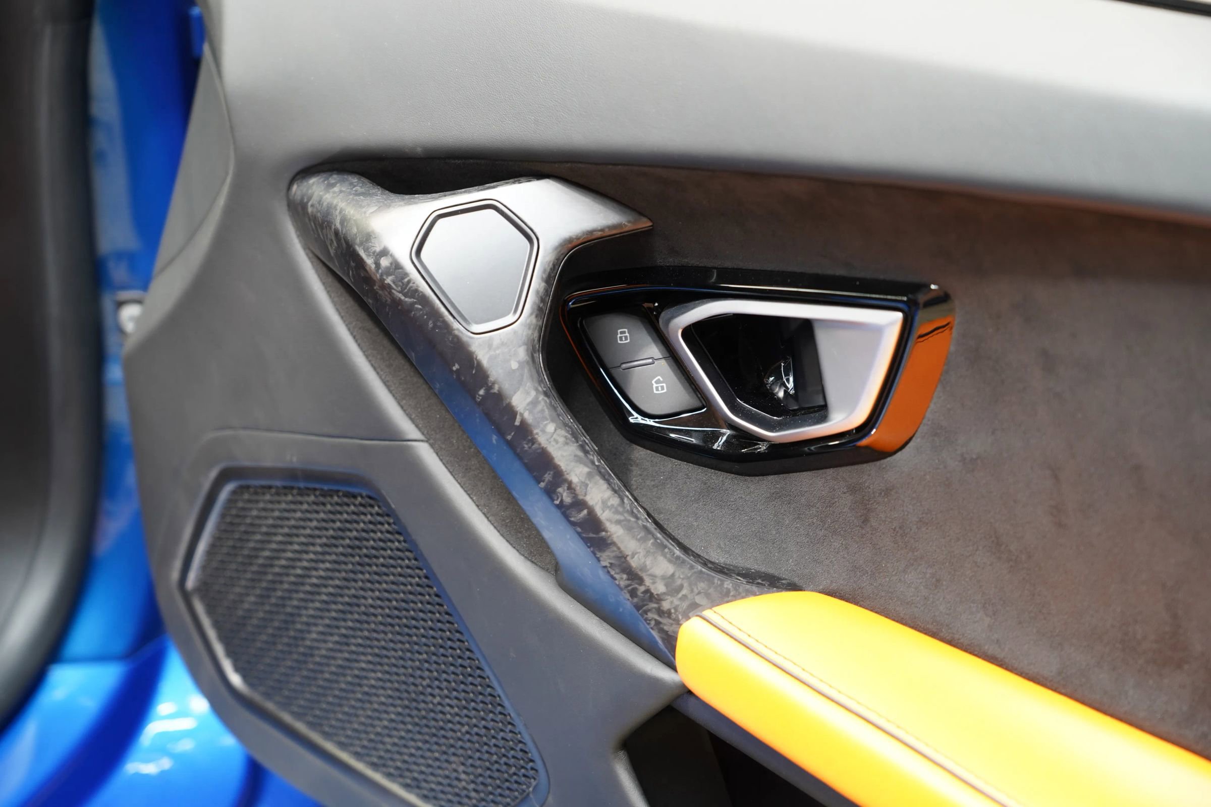 Used 2020 Lamborghini Huracan EVO image 55