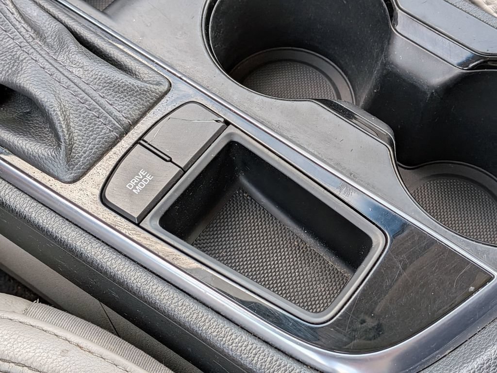 Used 2015 Hyundai Sonata Limited FWD image 26